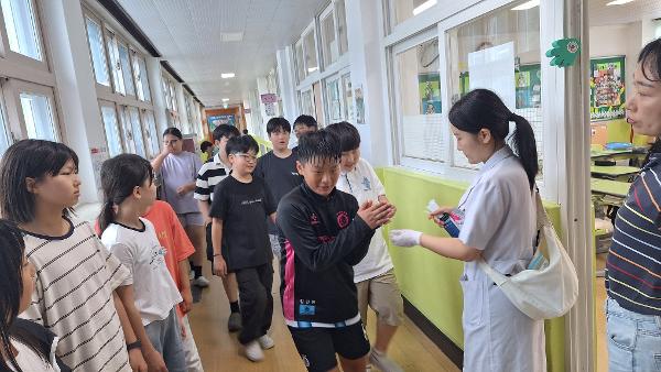 2,3,5,6학년 소변검사 실시(출장검진)